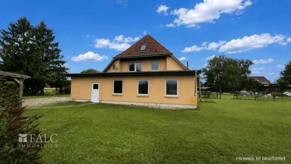 Immobilie in Leezen - Großzügige Doppelhaushälfte mit ca. 1.500 m² Grundstück und weitem Blick in Görslow - Bild 2