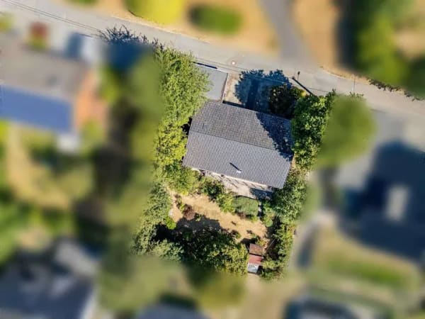 Immobilie in Nümbrecht - Ruheoase im Grünen – Charmantes Einfamilienhaus mit Fernblick in Nümbrecht-Winterborn
 - Bild 3