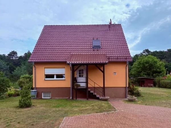 Immobilie in Templin - Einfamilienhaus mit Garage zu verkaufen - Bild 0