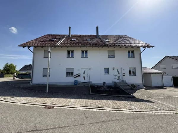 Immobilie in Fraunberg - Kapitalanleger aufgepasst! Mehrfamilienhaus mit 4 Wohneinheiten in ruhiger Lage von Fraunberg - Bild 0