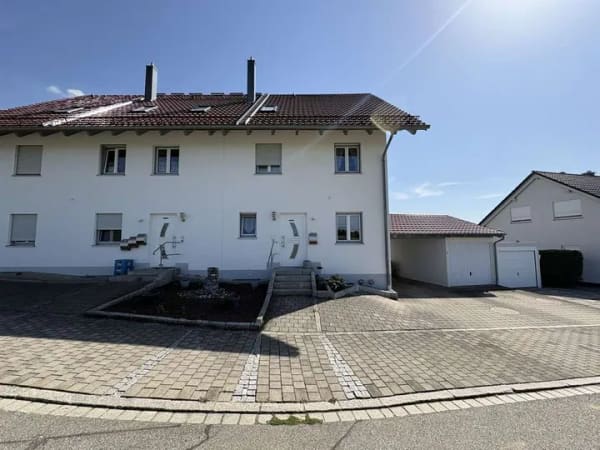Immobilie in Fraunberg - Kapitalanleger aufgepasst! Mehrfamilienhaus mit 4 Wohneinheiten in ruhiger Lage von Fraunberg - Bild 2