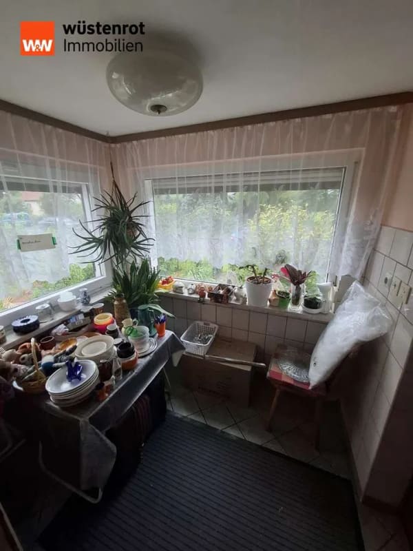 Immobilie in Schöneiche bei Berlin - *Schönes, charmantes Einfamilienhaus, nach Bedarf modernisierungsbedürftig ,in ruhiger Lage* - Bild 2