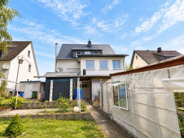 Immobilie in Simmern/Hunsrück - Wohnen mit Perspektive - Einfamilienhaus mit Potenzial für zwei Wohneinheiten - Bild 3