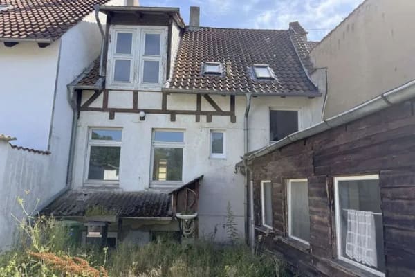Immobilie in Helmstedt - Altes Haus, neue Möglichkeiten – Reihenmittelhaus mit Charakter - Bild 2