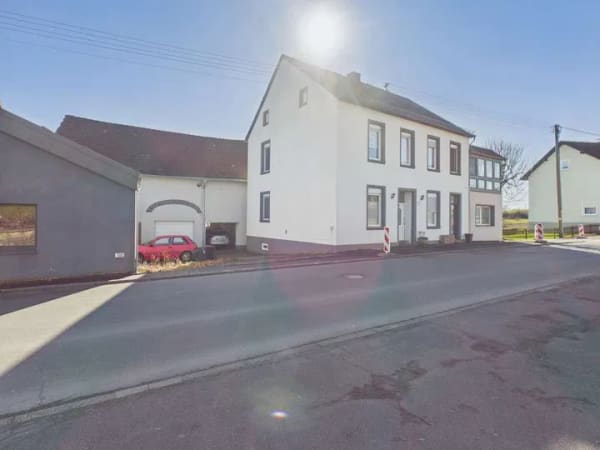 Immobilie in Berndorf - Wohnhaus mit 2 neuen Ferienwohnungen & Grundstück in Berndorf zu verkaufen! - Bild 2
