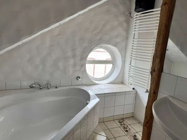 Immobilie in Oberursel - 2 Stadt-Wohnungen mit Balkon in historischem Haus zum Selbstbezug und Kapitalanlage - Bild 3