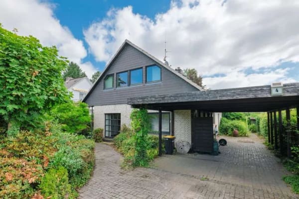 Immobilie in Ellerbek - Großzügiges 4- 5-Zimmer-Einfamilienhaus mit viel Potenzial - Bild 1