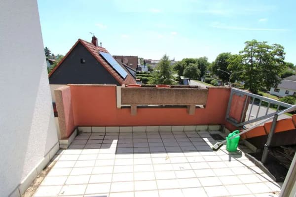 Immobilie in Pfungstadt - 3-Zimmer Dachgeschosswohnung mit Terrasse und Stellplatz - Bild 2