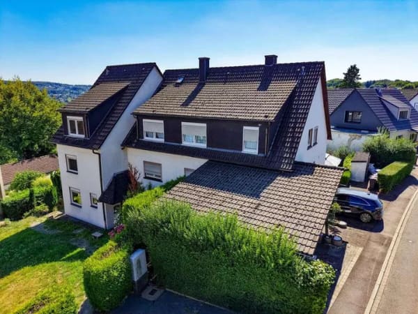 Immobilie in Schwelm - Gepflegte 2-Zimmer- Erdgeschosswohnung mit Garten und Stellplatz in Schwelm - Bild 1