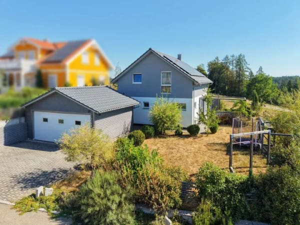 Immobilie in Pfalzgrafenweiler - Neuwertiges Einfamilienhaus in Pfalzgrafenweiler-Edelweiler - Bild 0