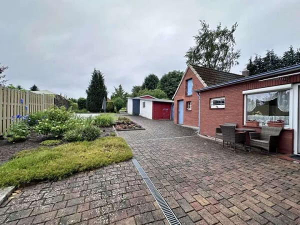 Immobilie in Ahrensbök - Gemütlich Wohnen mit großem Garten - Bild 3