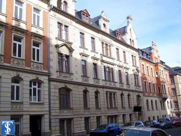 Immobilie in Plauen - Objekt-Nr.: 0226 - vermietete 3- bis 4-Zimmer-ETW mit Wanne, Dusche, Gäste-WC, Fahrstuhl, Abstellraum im Zentrum von Plauen - Bild 0