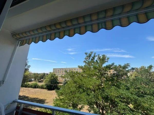 Immobilie in Tangerhütte - Frisch renovierte 3-Zimmer-Eigentumswohnung mit Balkon und herrlichem Ausblick in Tangerhütte - Bild 0
