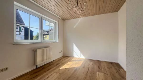Immobilie in Mötzingen - VERKAUFSSTART mit OFFENER BESICHTIGUNG am 21.August um 17:30 Uhr, Iselshauser Straße 34 in Mötzingen - Bild 2