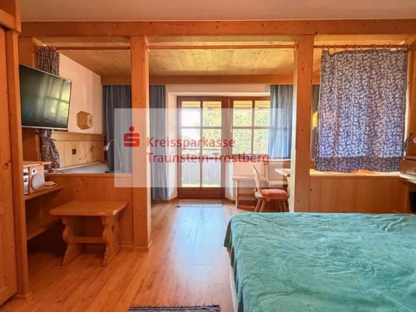 Immobilie in Bergen - Ideal als Ferienwohnung oder zum Festbezug nutzbar - Bild 0