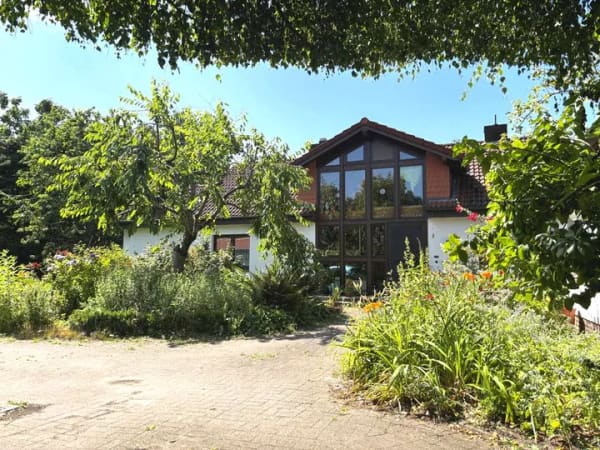Immobilie in Itzstedt - Lichtdurchflutetes Einfamilienhaus
auf ruhigem Grundstück
in Ortsrandlage - Bild 3