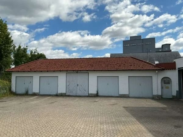 Immobilie in Einbeck - Mehrfamilienhaus mit Garagenpark - Bild 3