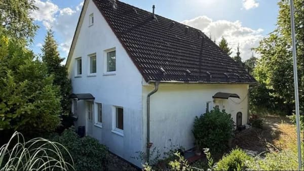 Immobilie in Sellin - Drei Geschosse, viele Möglichkeiten  - Bild 2