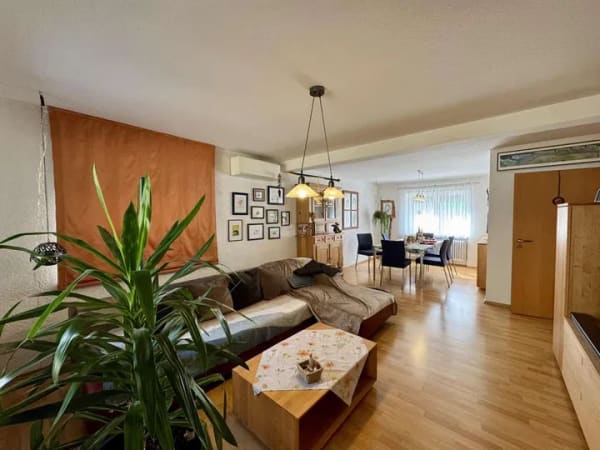 Immobilie in Hochspeyer - Modernes Zweifamilienhaus mit Ausbaupotenzial in ruhiger Wohnlage von Hochspeyer - Bild 2