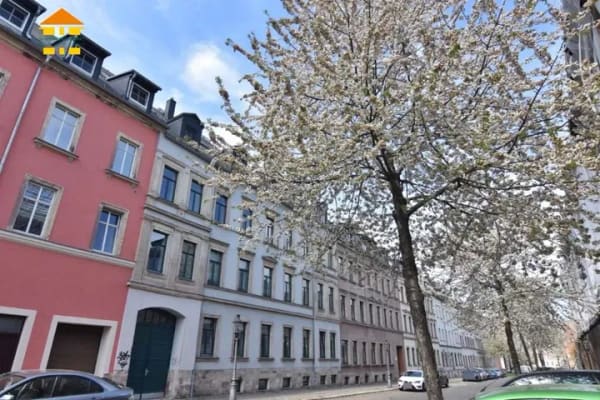 Immobilie in Chemnitz - *Renditeknaller: 1,5-R.-WE mit Stellplatz im Stadtzentrum!* - Bild 0