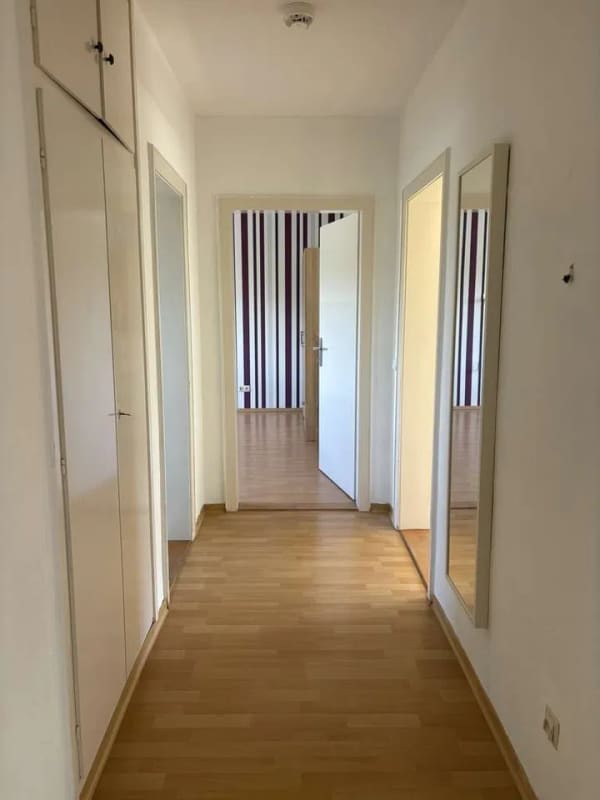 Immobilie in Heide - Helle 3-Zimmer-Wohnung mit Balkon – Modernisierung geplant, für mehr Wohnqualität! - Bild 1