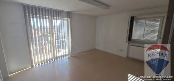Immobilie in Rennertshofen - Moderne, großzügige Wohnung oder Büro / Praxis - Bild 2