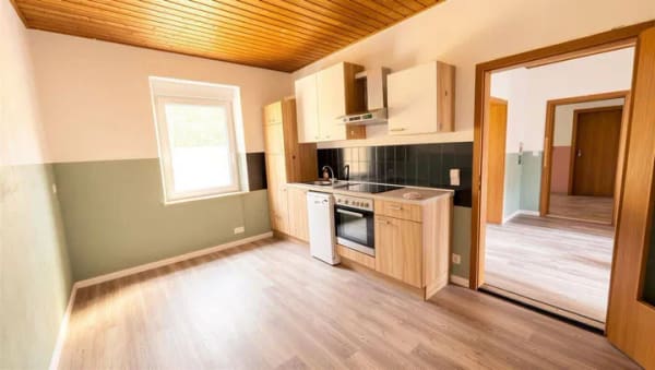 Immobilie in Sulzbach-Rosenberg - 6  Familienwohnhaus als Kapitalanlage - Bild 2