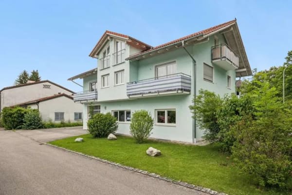 Immobilie in Brannenburg - Achtung !  Gewerbeeinheit mit Lagerfläche und große Wohnung  oder Büroeinheit im Paket zu verkaufen - Bild 1