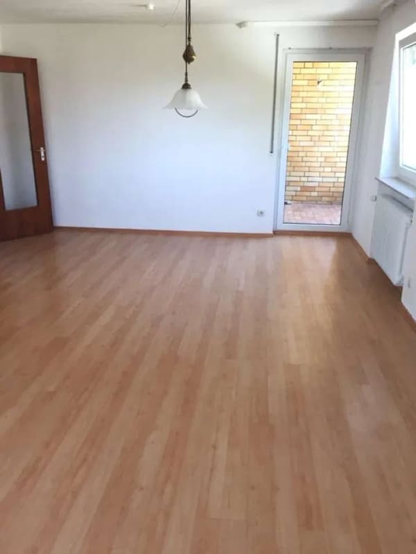 Immobilie in Aichwald - 2-Zimmer-Wohnung mit Balkon, TG-Stellplatz und Einbauküche in Schanbach - Bild 2