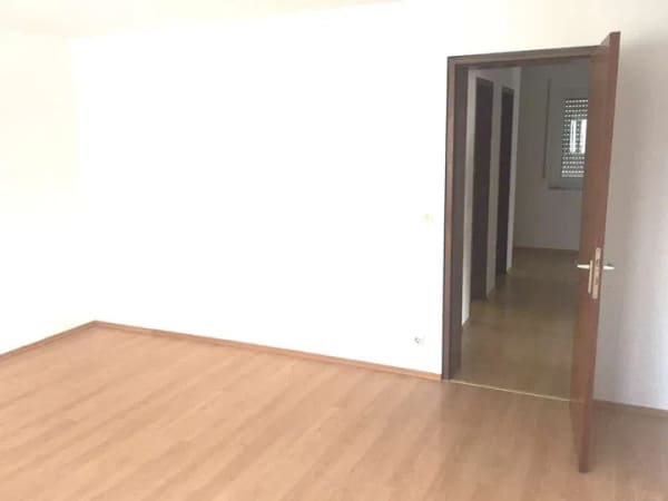 Immobilie in Aichwald - 2-Zimmer-Wohnung mit Balkon, TG-Stellplatz und Einbauküche in Schanbach - Bild 4