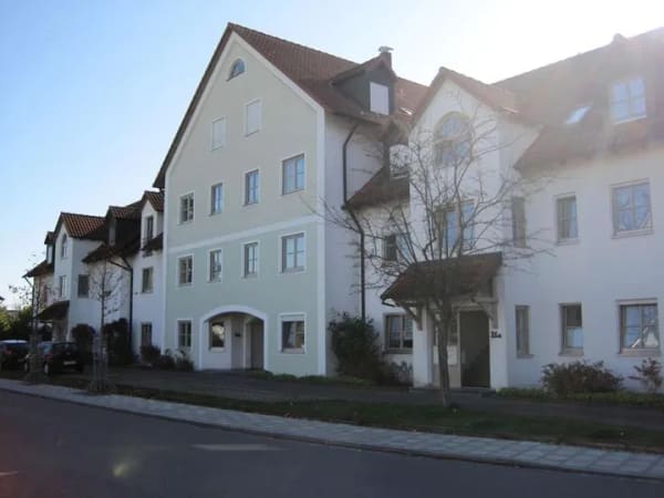 Immobilie in Meitingen - Kompakte tolle  2-Zimmer-Wohnung in außergewöhnlich schöner Wohnanlage - interessante Kapitalanlage - Bild 0