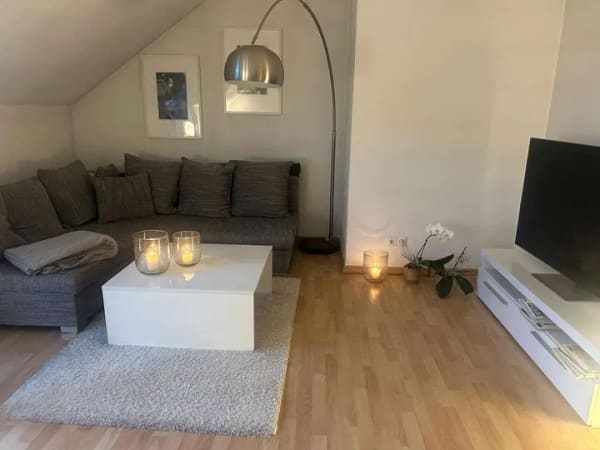 Immobilie in Langenargen - Maklerfrei! 2-Zimmer DG-Wohnung + 1-Zimmer Souterrain Wohnung im Paket - Bild 2