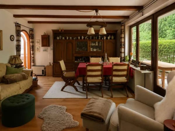 Immobilie in Staudach-Egerndach - Möblierte 2-Zimmer-Ferienwohnung im Chiemgau | Terrasse | Stellplatz | sofort frei - Bild 0