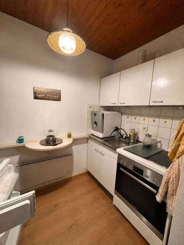 Immobilie in Staudach-Egerndach - Möblierte 2-Zimmer-Ferienwohnung im Chiemgau | Terrasse | Stellplatz | sofort frei - Bild 4