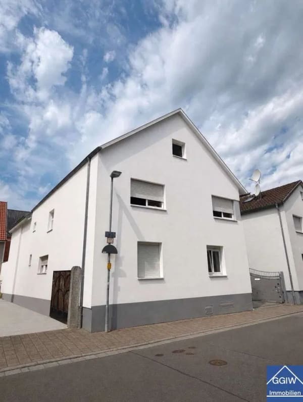 Immobilie in St. Leon-Rot - 2-Familienhaus in Sankt Leon Rot zu verkaufen - Bild 0