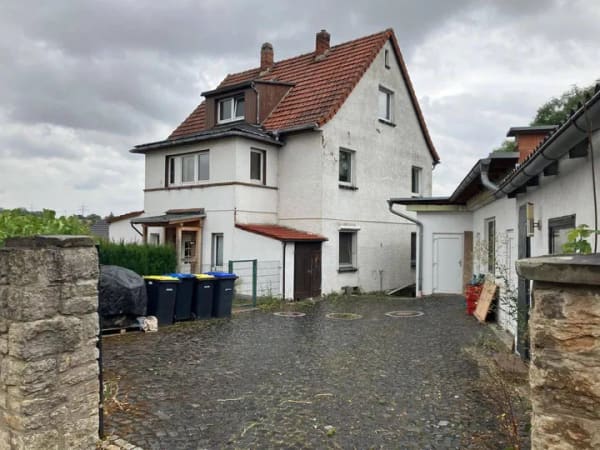 Immobilie in Bad Sulza - Großes Grundstück, schöne Lage, EFH und neues Nebengebäude - Bild 1