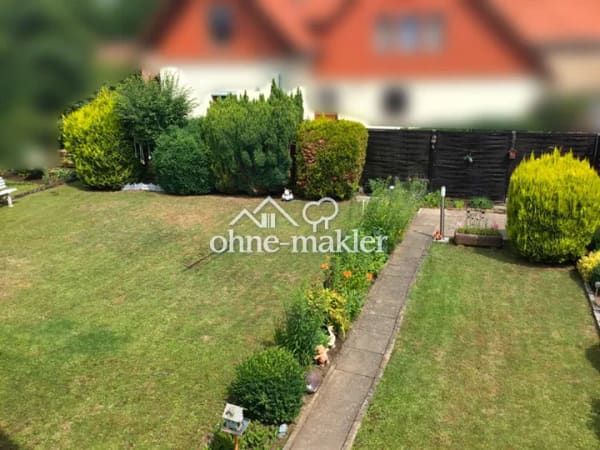 Immobilie in Breuna - Freist. Einfamilienhaus mit Garten, Doppelgarage und Carport - Bild 2