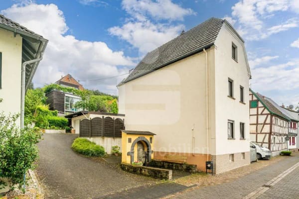 Immobilie in Unkel - Charmantes Einfamilienhaus mit Sanierungsbedarf und viel Gestaltungsspielraum! - Bild 4