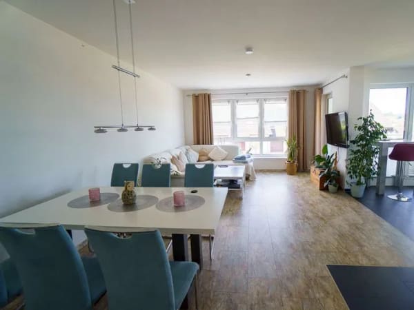 Immobilie in Eibenstock - Modern wohnen im Erzgebirge – hochwertige 3-Raum-Wohnung mit Balkon und Ausblick - Bild 3