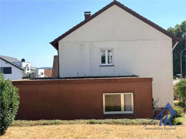 Immobilie in Schönenberg-Kübelberg - IK I  Kübelberg: Großzügiges Wohnhaus mit viel Potenzial – optional mit zusätzlichem Grundstück - Bild 2