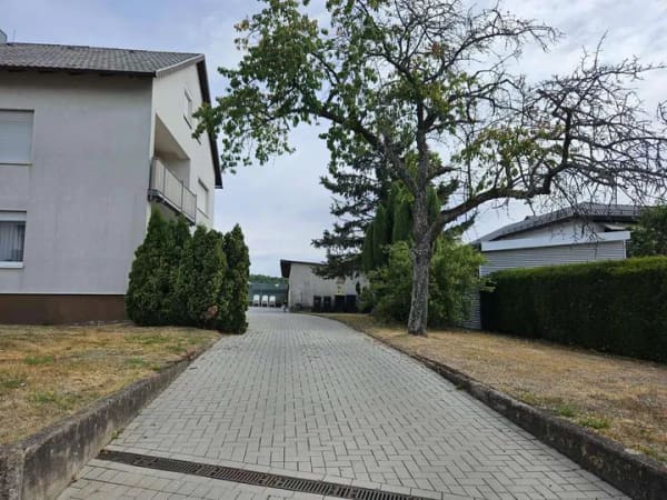 Immobilie in Walldürn - Kapitalanleger aufgepasst - gut vermietetes Zweifamilienhaus in Walldürn - Bild 1