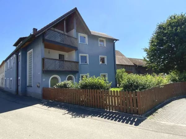Immobilie in Pfreimd - Wohnhaus mit viel Platzangebot - Bild 2