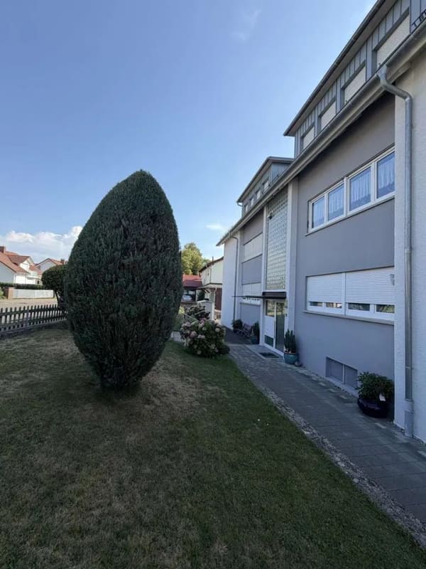 Immobilie in Eriskirch - Gepflegte, 3,5 Zimmer Wohnung in der Ortsmitte von Eriskirch!! - Bild 1