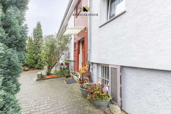 Immobilie in Besigheim - Charmantes Einfamilienhaus mit großem Grundstück, Garten und moderner Ausstattung! - Bild 3