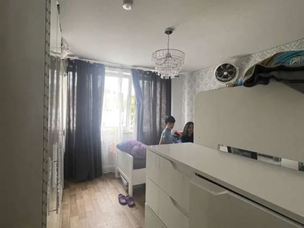 Immobilie in Düren - Attraktive Kapitalanlage in Düren – vermietete 3-Zimmer-Wohnung mit Balkon und Aufzug - Bild 4