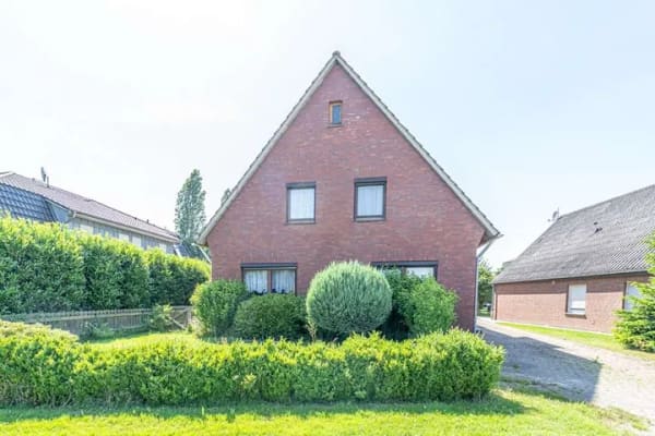 Immobilie in Goldenstedt - Einfamilienhaus in ländlicher Wohnlage in Goldenstedt-Heide mit großem Grundstück - Bild 0