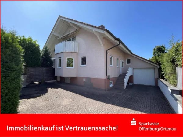 Immobilie in Willstätt - Willstätt - Gemeinsam wohnen, unabhängig leben - attraktives Zweifamilienhaus! - Bild 0
