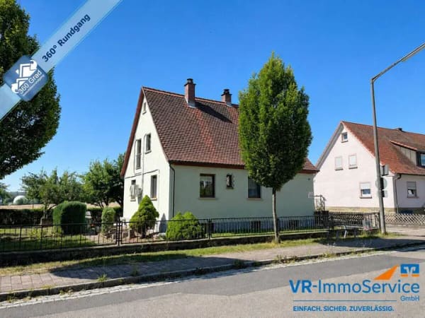 Immobilie in Dombühl - Seltene Gelegenheit für die junge Familie - Einfamilienhaus mit großem Garten im Dombühl - Bild 0