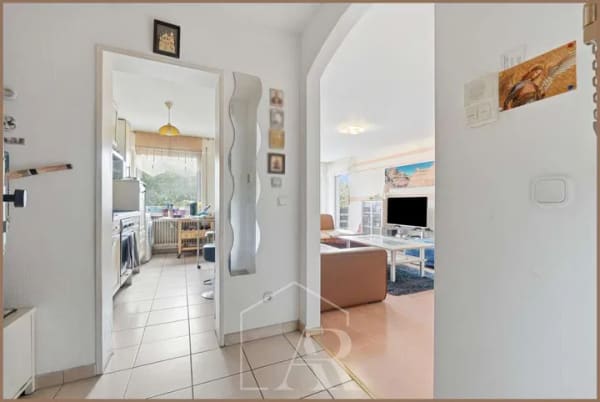 Immobilie in Bergheim - Attraktiver Kaufpreis! 82 m² große 3-Zimmer-Wohnung mit Balkon in Bergheim-Zieverich - Bild 1