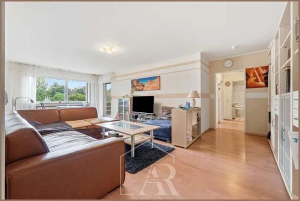 Immobilie in Bergheim - Attraktiver Kaufpreis! 82 m² große 3-Zimmer-Wohnung mit Balkon in Bergheim-Zieverich - Bild 2